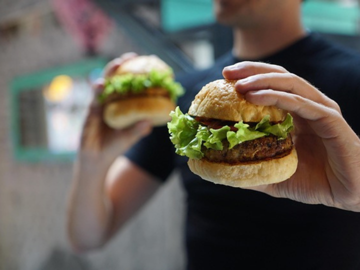 Malbouffe : une fatalité ou un choix imposé ? 