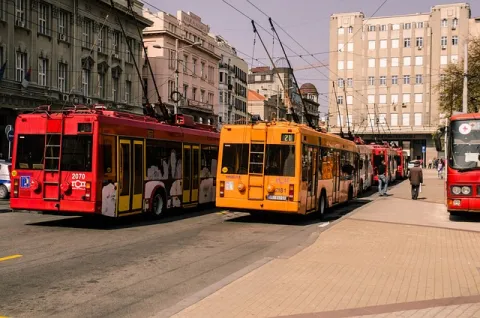 Belgrade, deux autobus