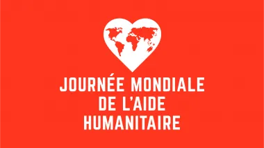 logo avec un coeur et la terre